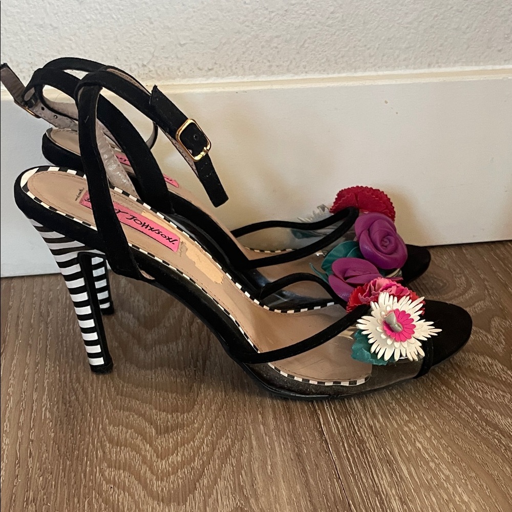 Betsey Johnson Black Heels with Colorful Floral Accents - Picture 2 of 10
